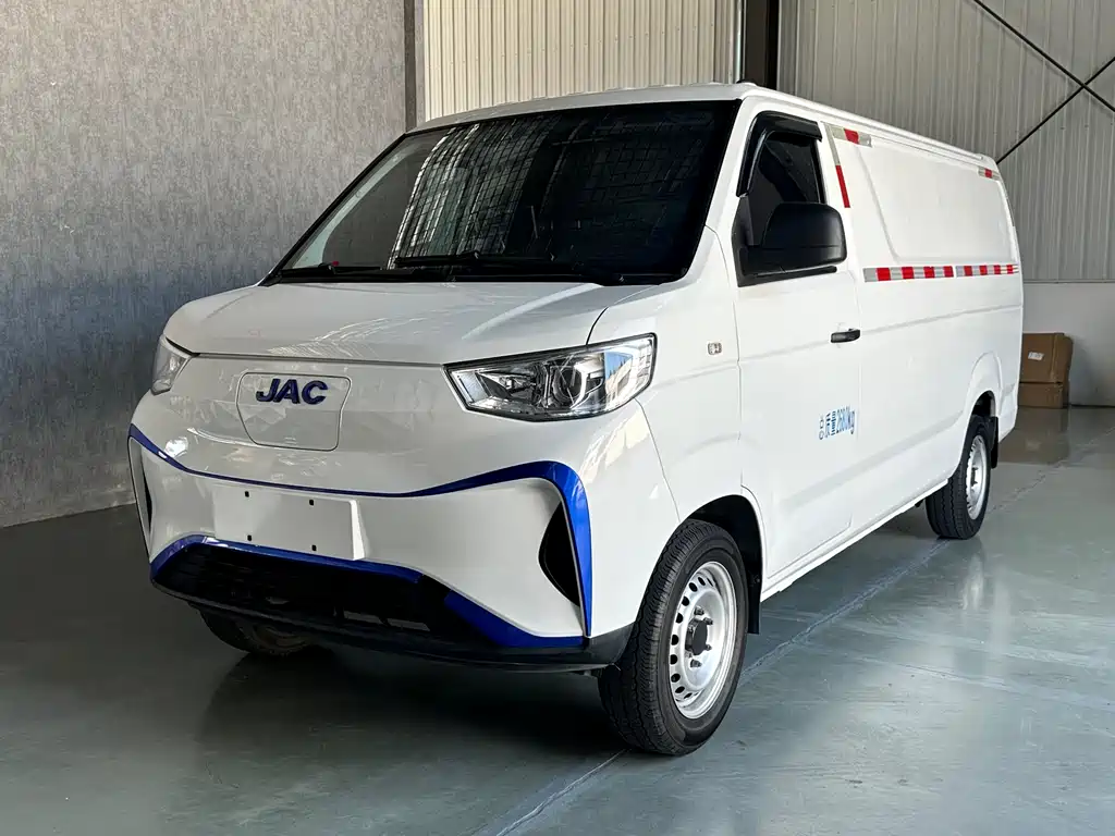 JAC Bluecat