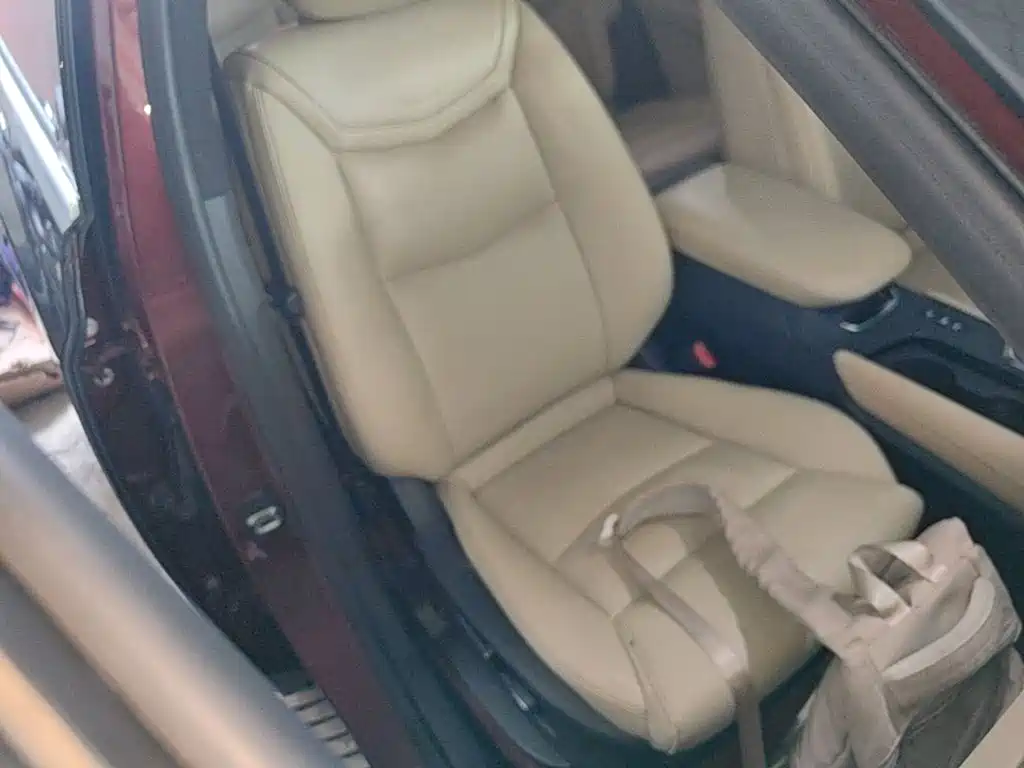 Cadillac XT5 — миниатюра 25