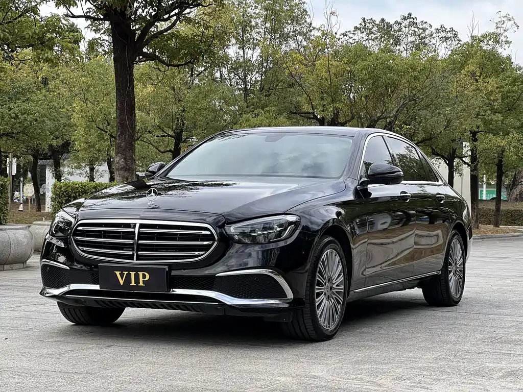 Mercedes-Benz E-Class 2023