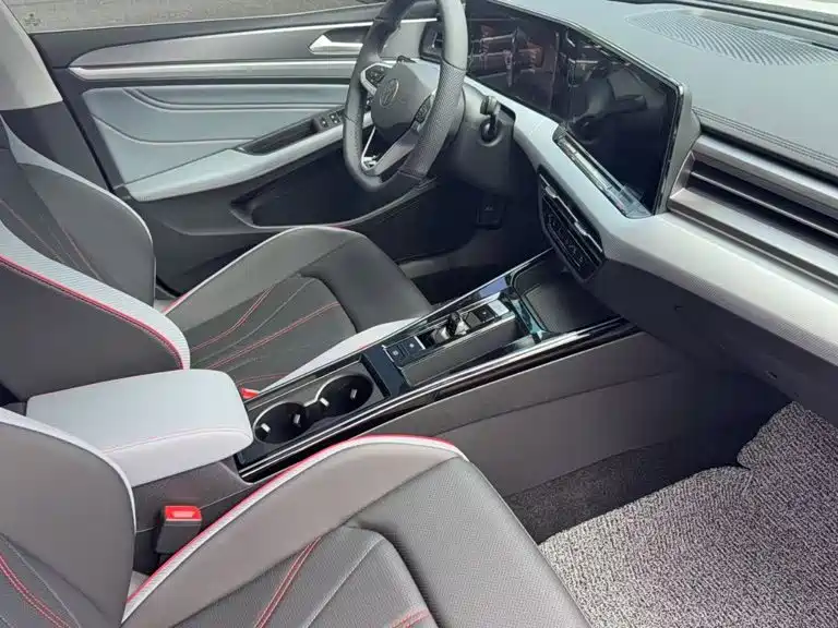 Volkswagen Lamando — миниатюра 4