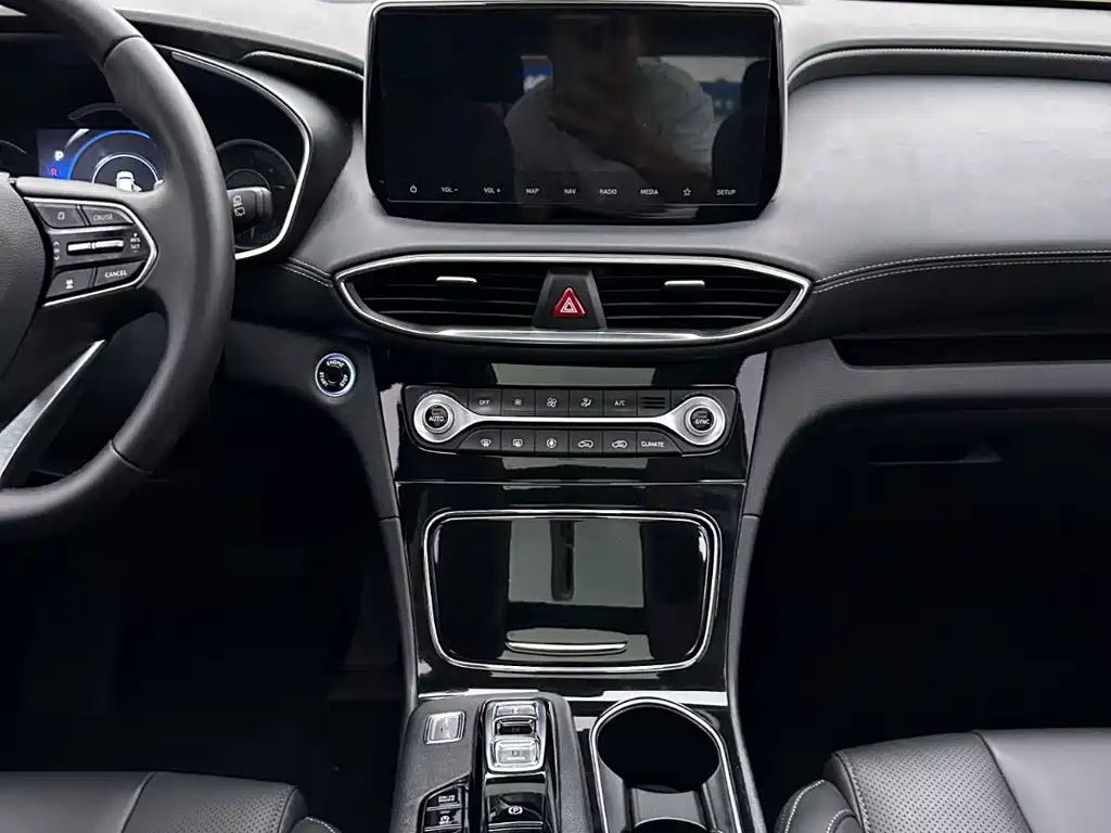 Hyundai Santa Fe — миниатюра 20