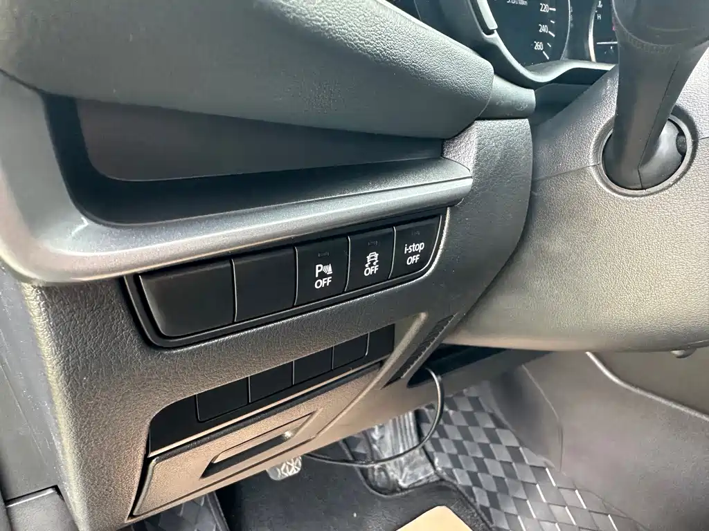 Mazda 3 Axela — миниатюра 6