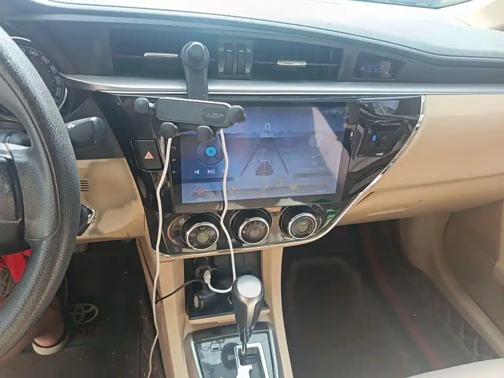 Toyota Corolla — миниатюра 6