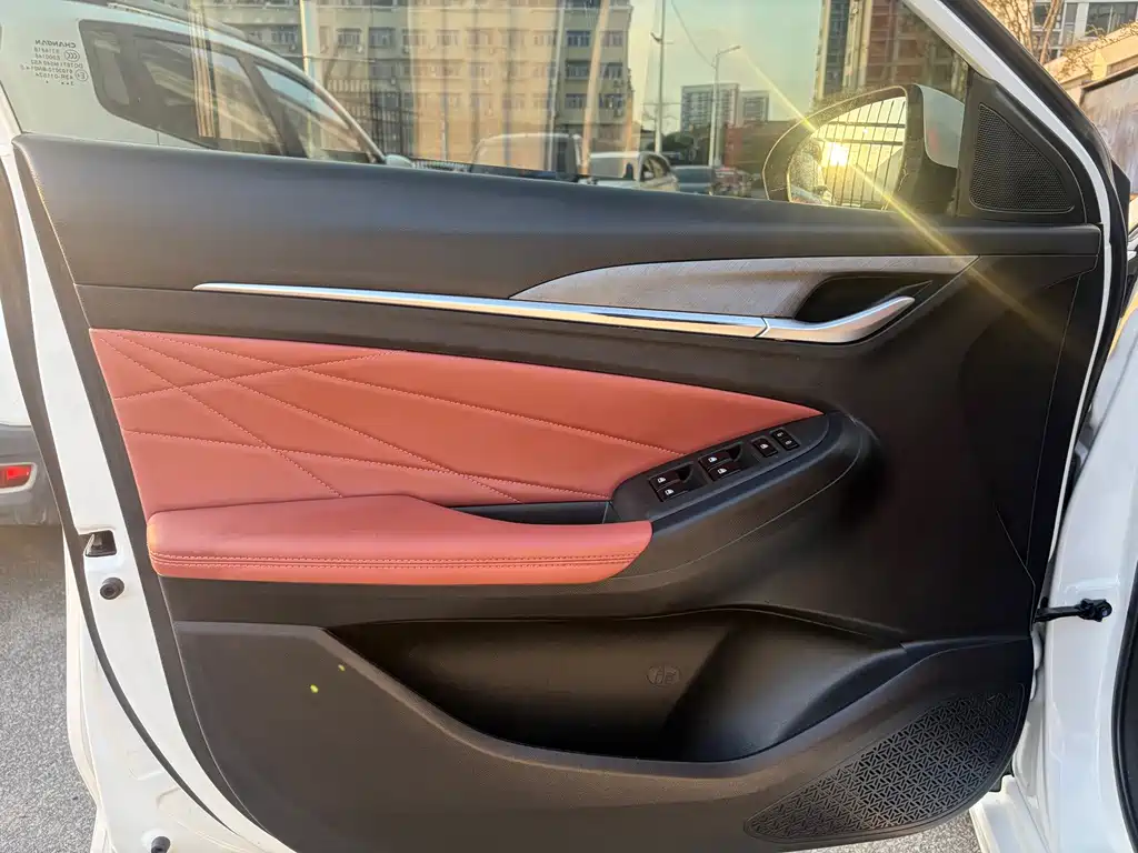 Changan Eado — миниатюра 14