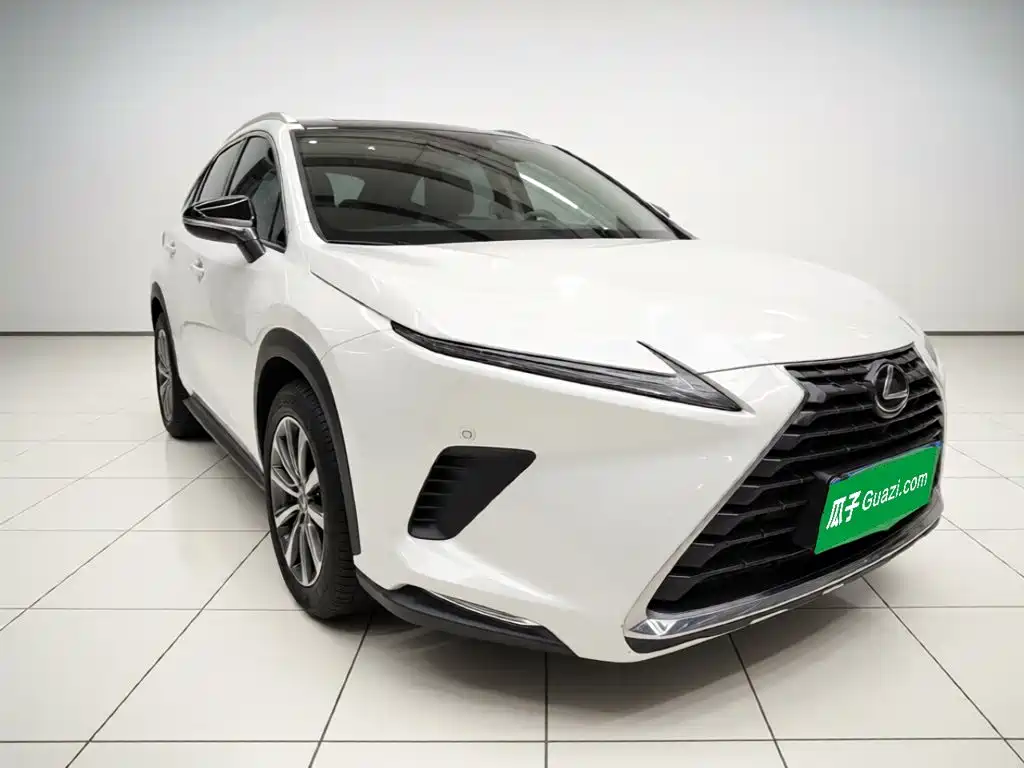 Lexus NX — миниатюра 3