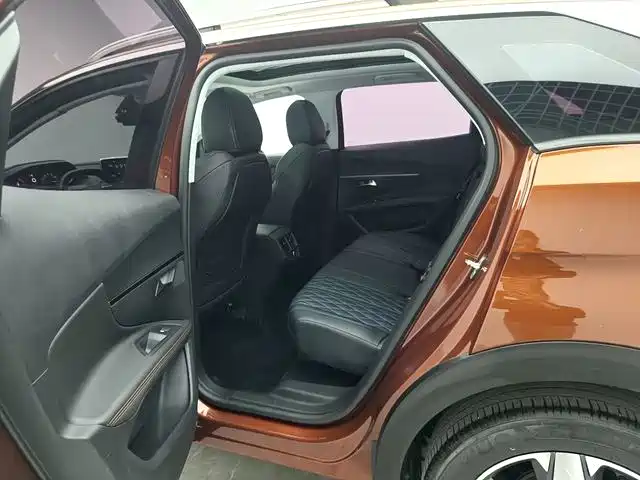 Peugeot 4008 — миниатюра 8