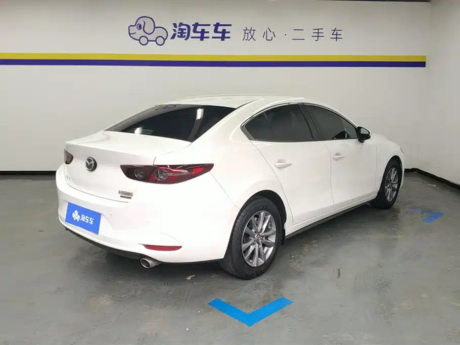 MAZDA 3 ANGKESAILA