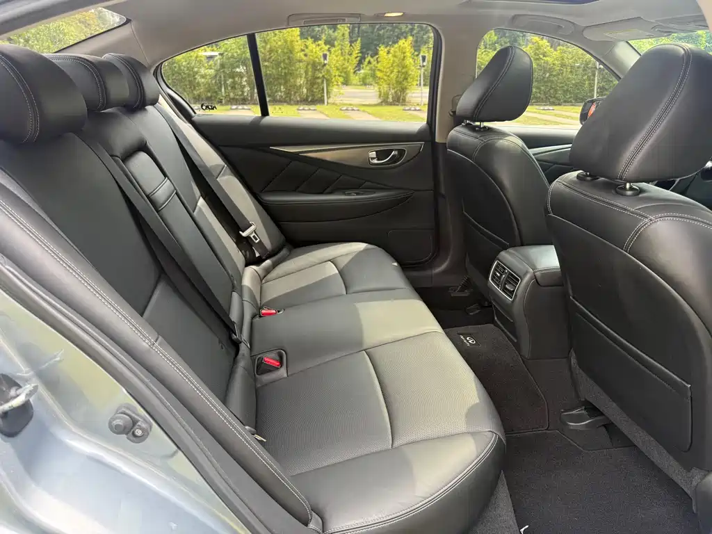 Infiniti Q50L — миниатюра 15