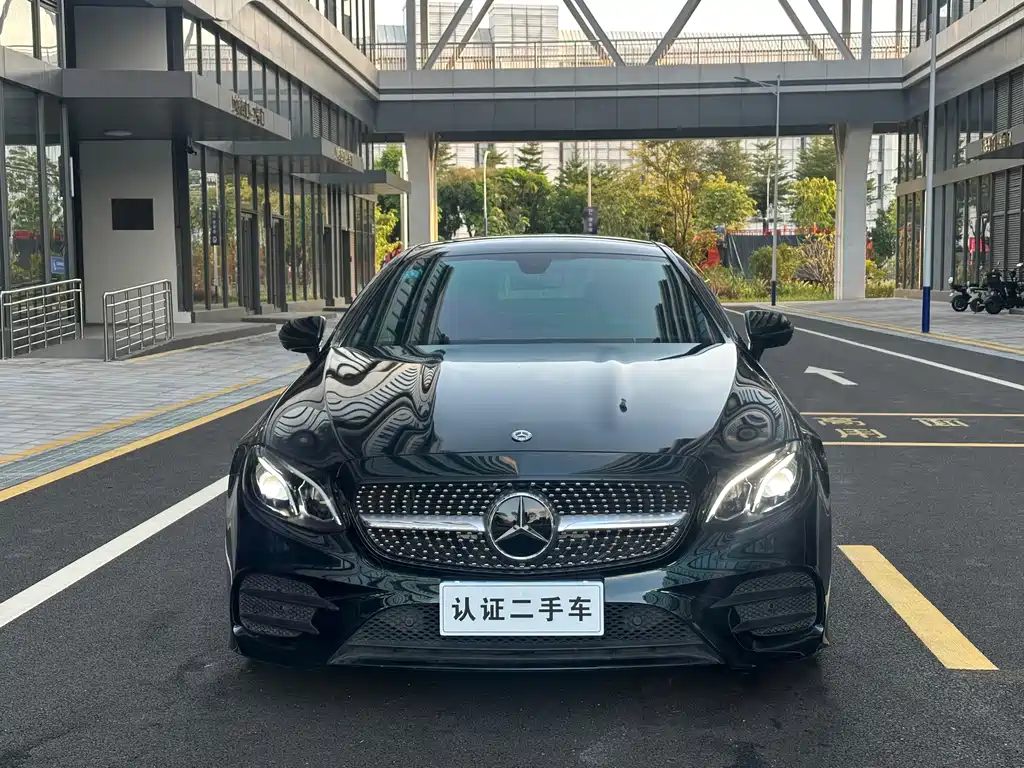 Mercedes-Benz E-Class (Import) — миниатюра 2