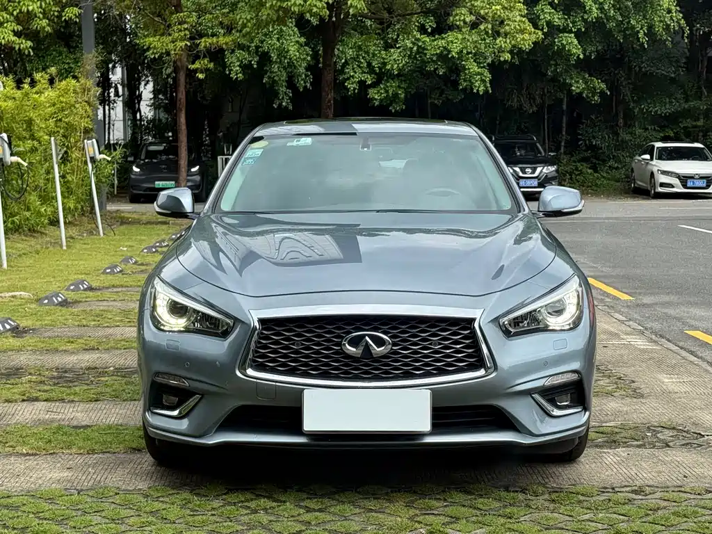 Infiniti Q50L — миниатюра 2