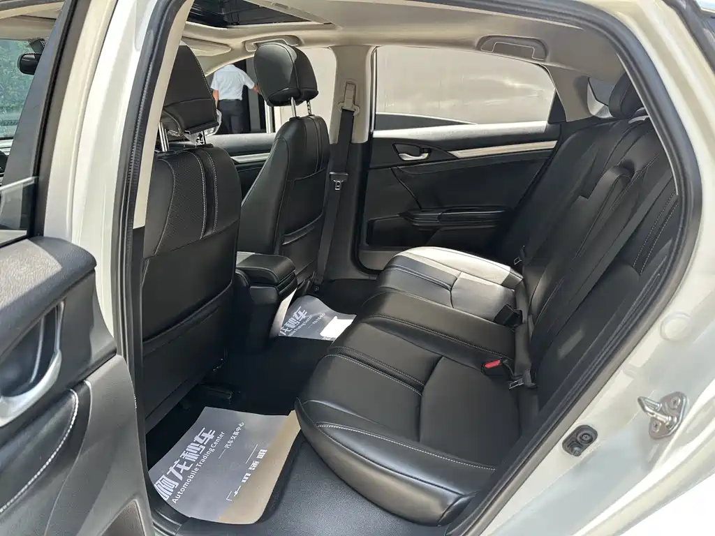 Honda Civic 2019 220TURBO CVT VI