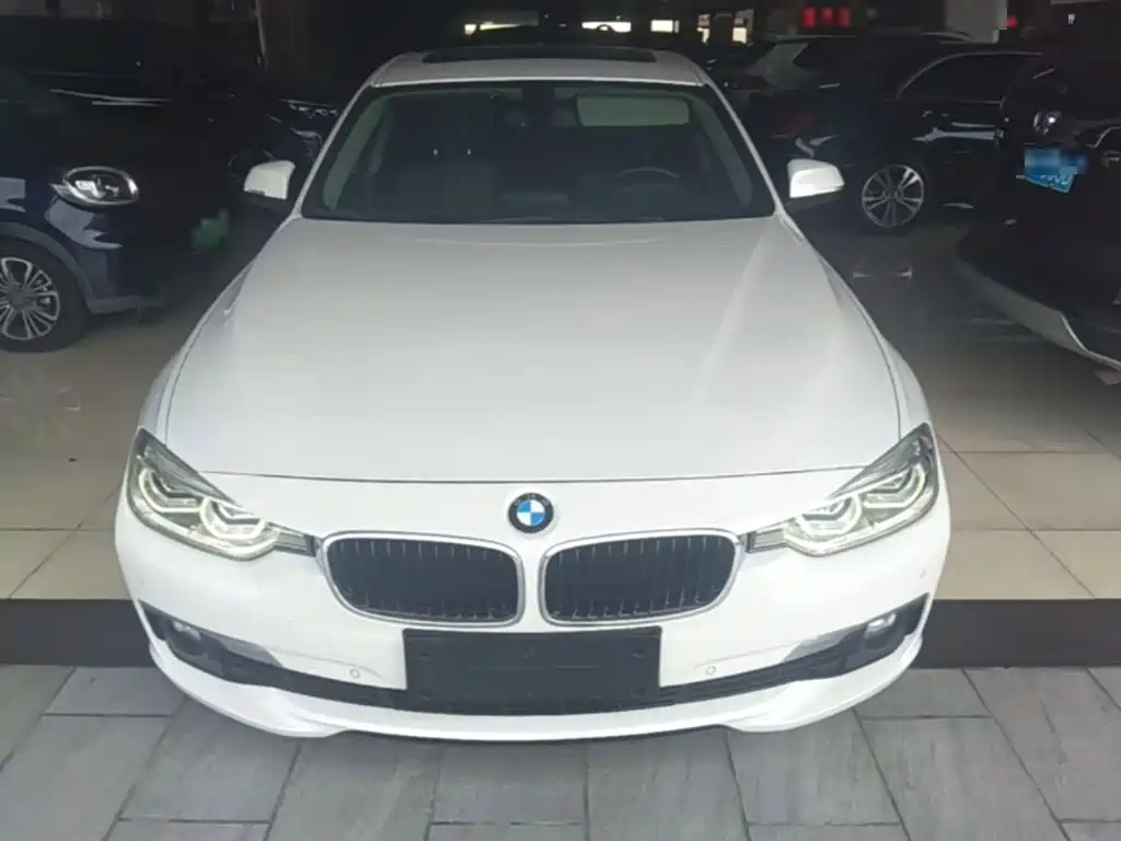 BMW 3 Series — миниатюра 3
