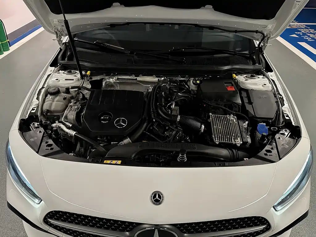 Mercedes-Benz A-Class — миниатюра 10