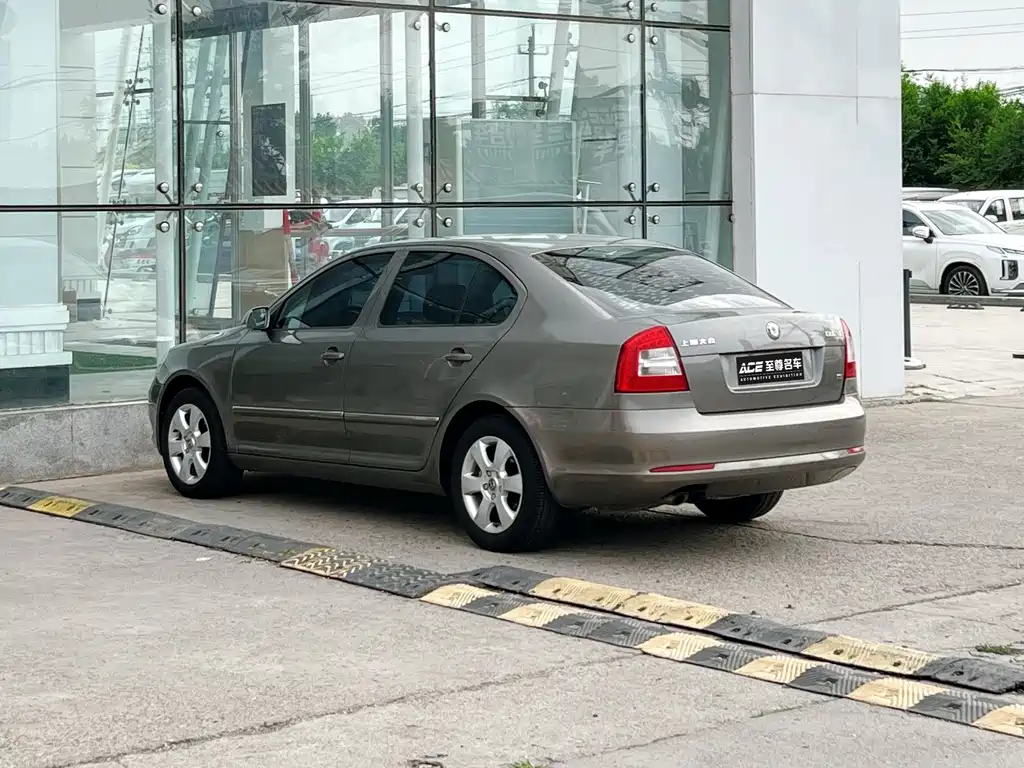 Skoda Octavia — миниатюра 6