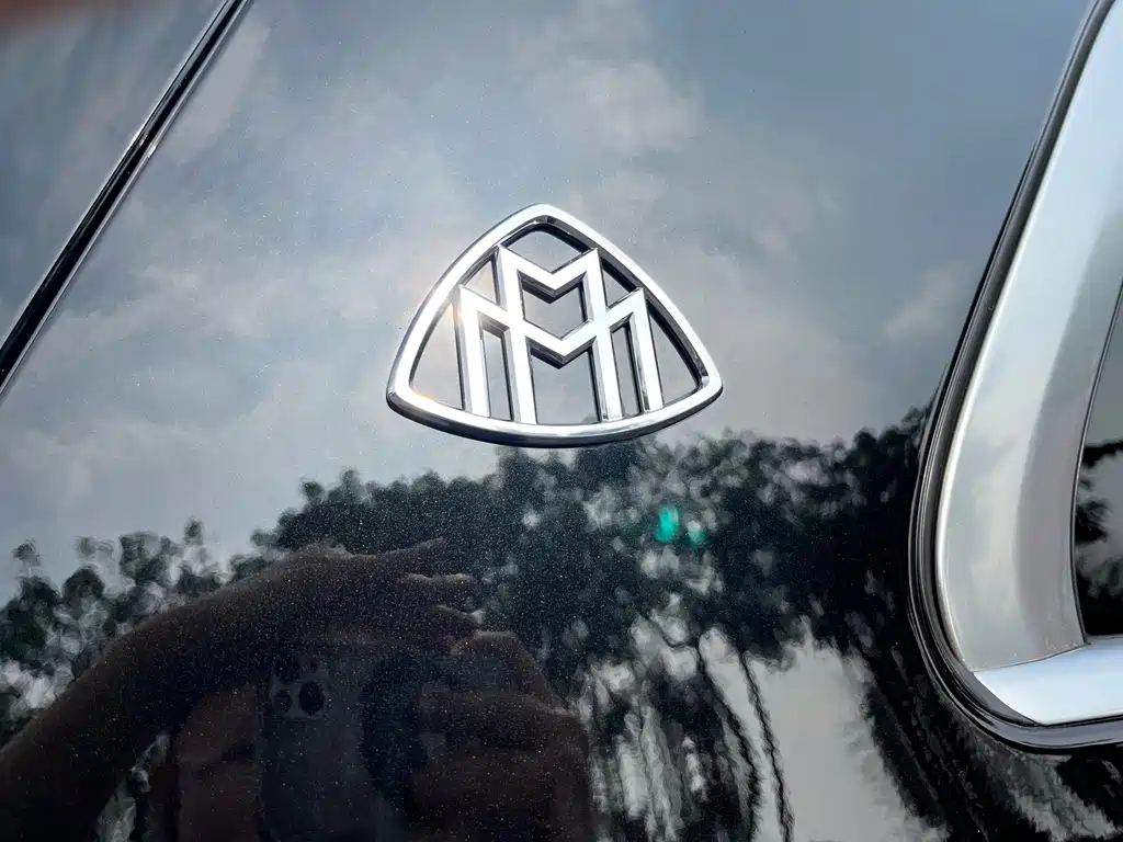 MERCEDES-BENZ MAYBACH GLS