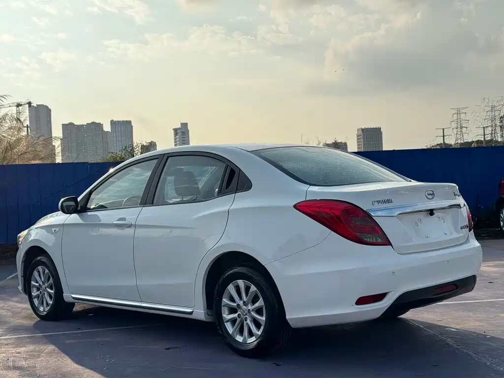 GAC TRUMPCHI GA3S VISION