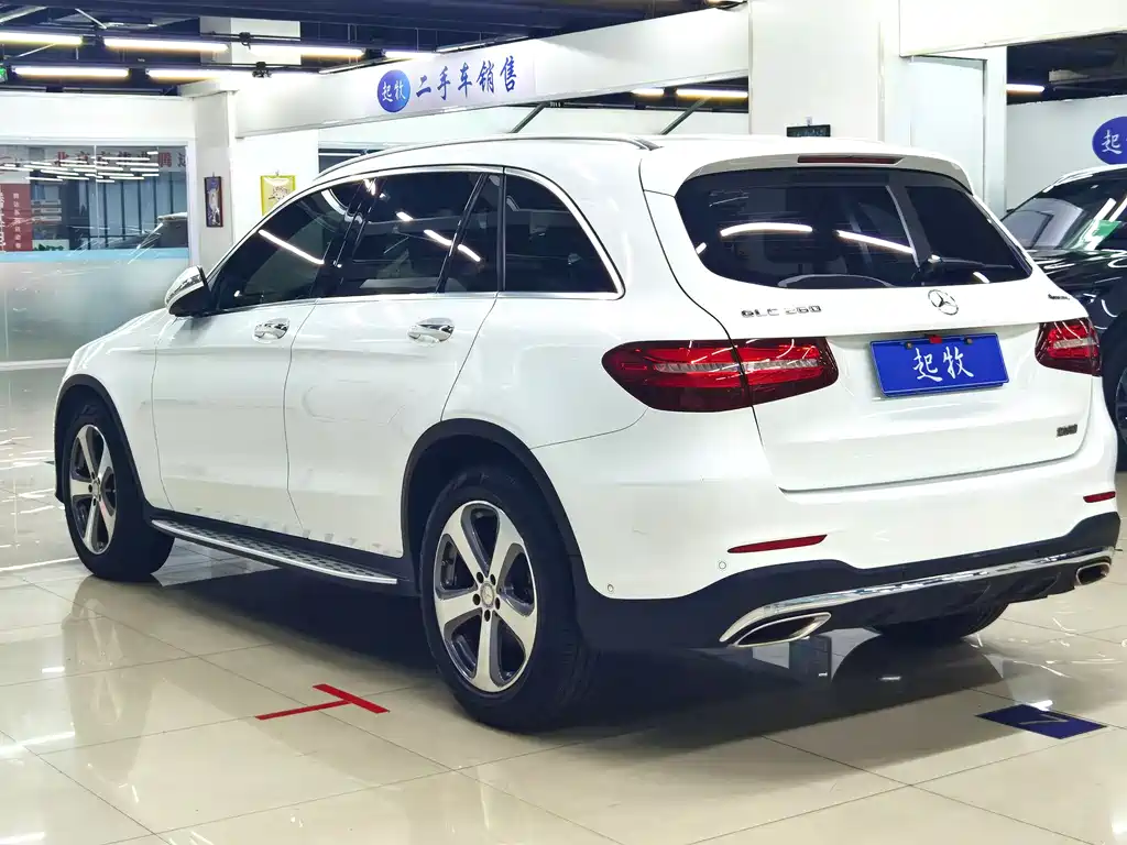 Mercedes-Benz GLC 2017 GLC 260 4MATIC Luxury