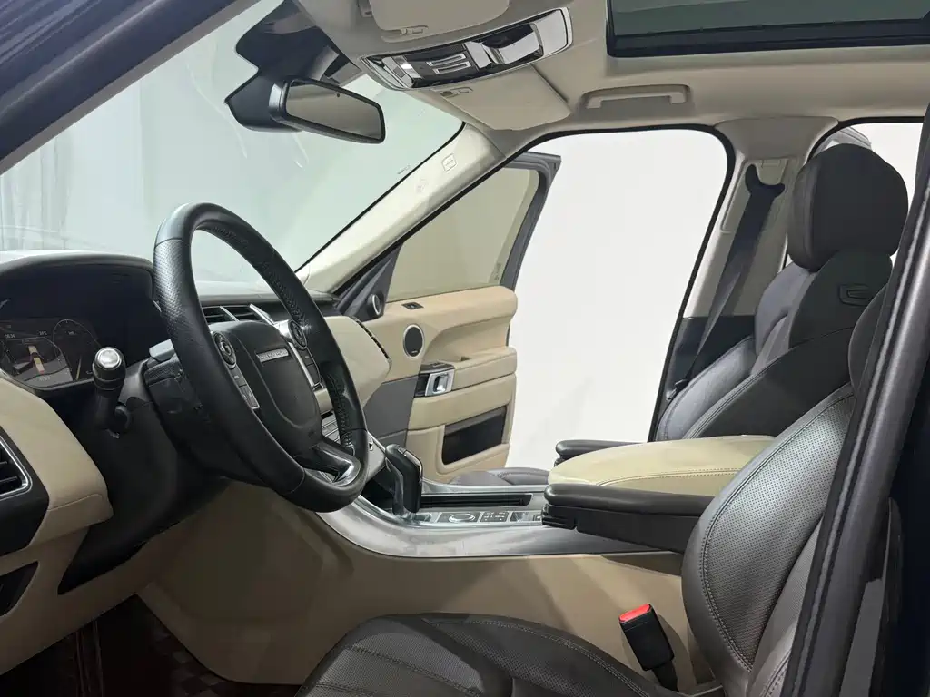 Land Rover Sport — миниатюра 5