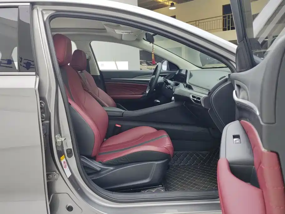 Changan Eado — миниатюра 8