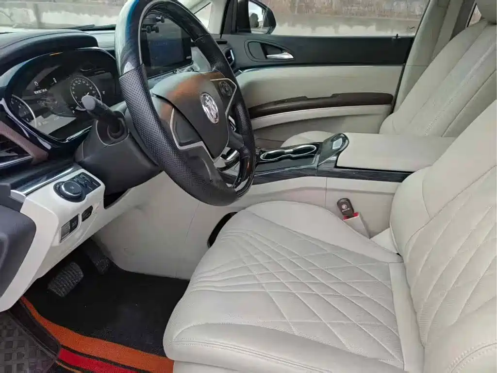 Buick GL8 — миниатюра 4