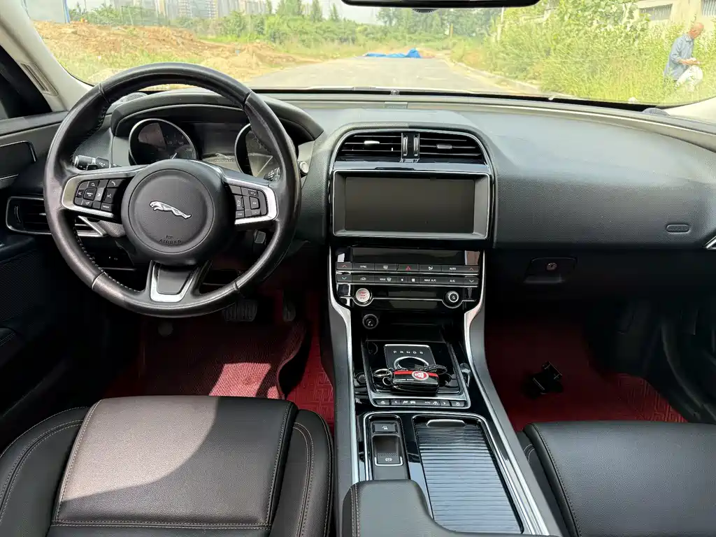 Jaguar XEL 2019 2.0T 200PS Luxury