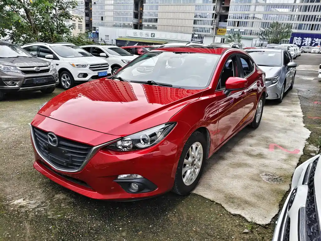Mazda 3 Axela 2016