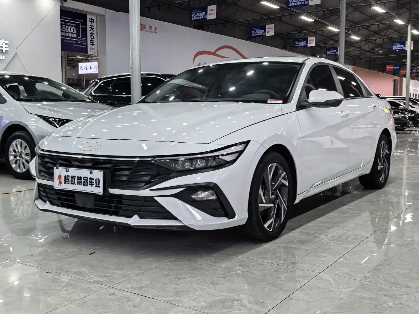 伊兰特 2023款 1.5L CVT GLX精英版 2024