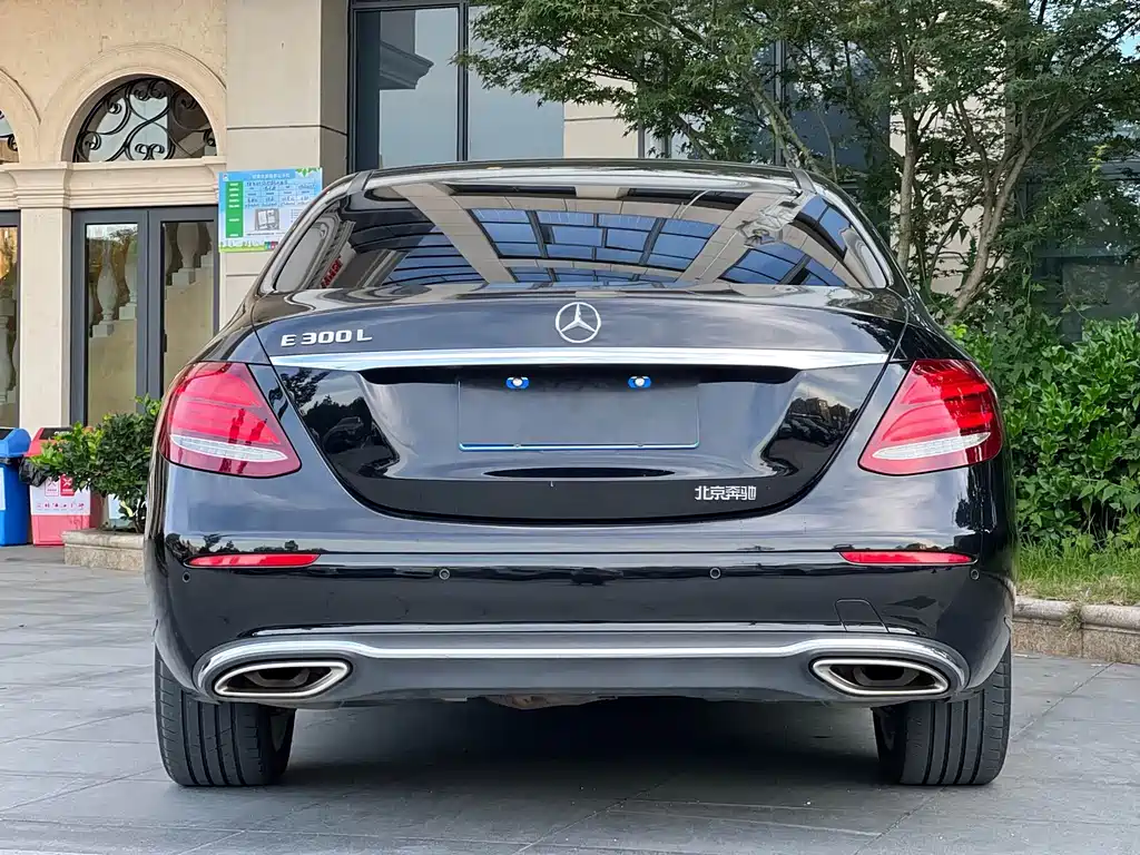 Mercedes-Benz E-Class E 2017 E 300 L Luxury