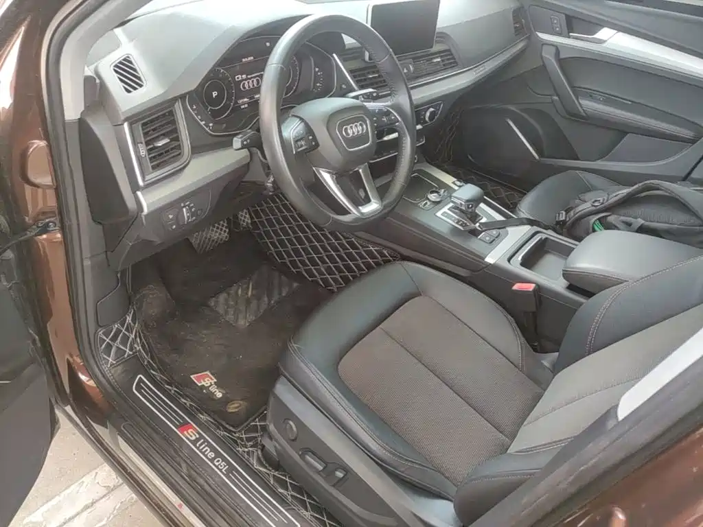 Audi Q5L — миниатюра 15