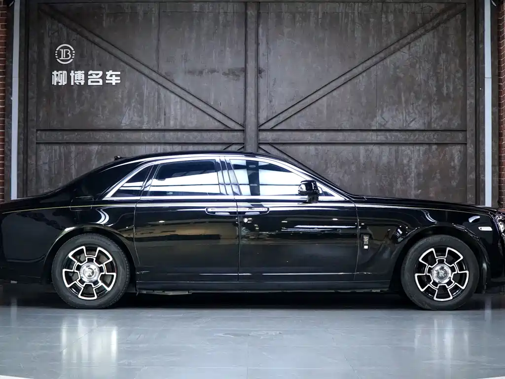 Rolls-Royce Ghost — миниатюра 4