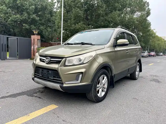 BAIC HUANSU BAIC MAGIC SPEED S3