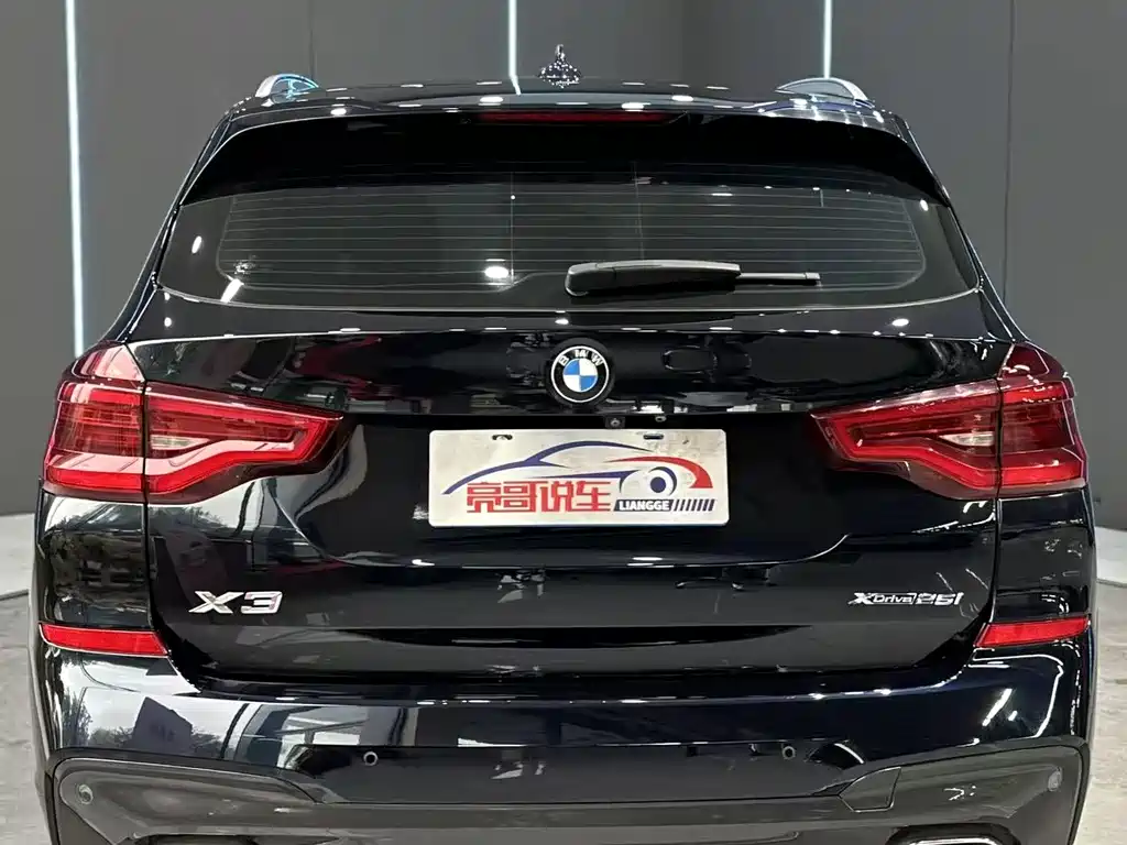 BMW X3 — миниатюра 5