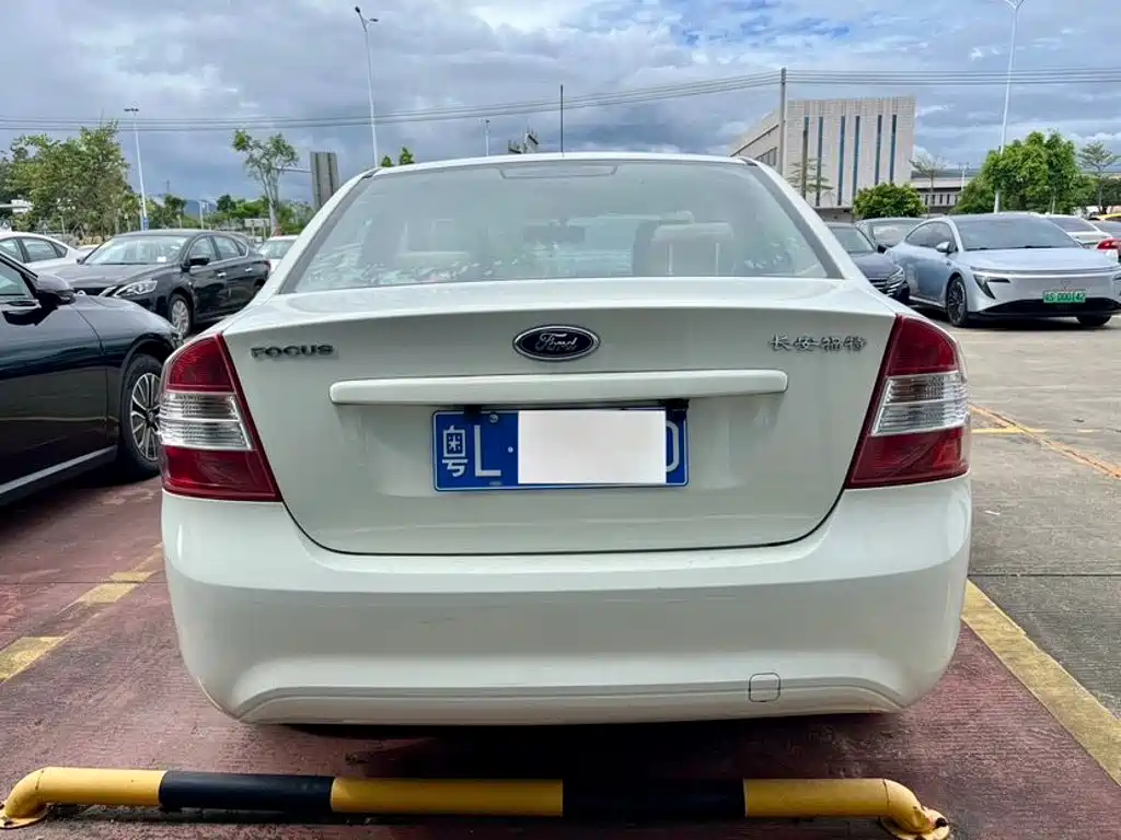 Ford Focus — миниатюра 4