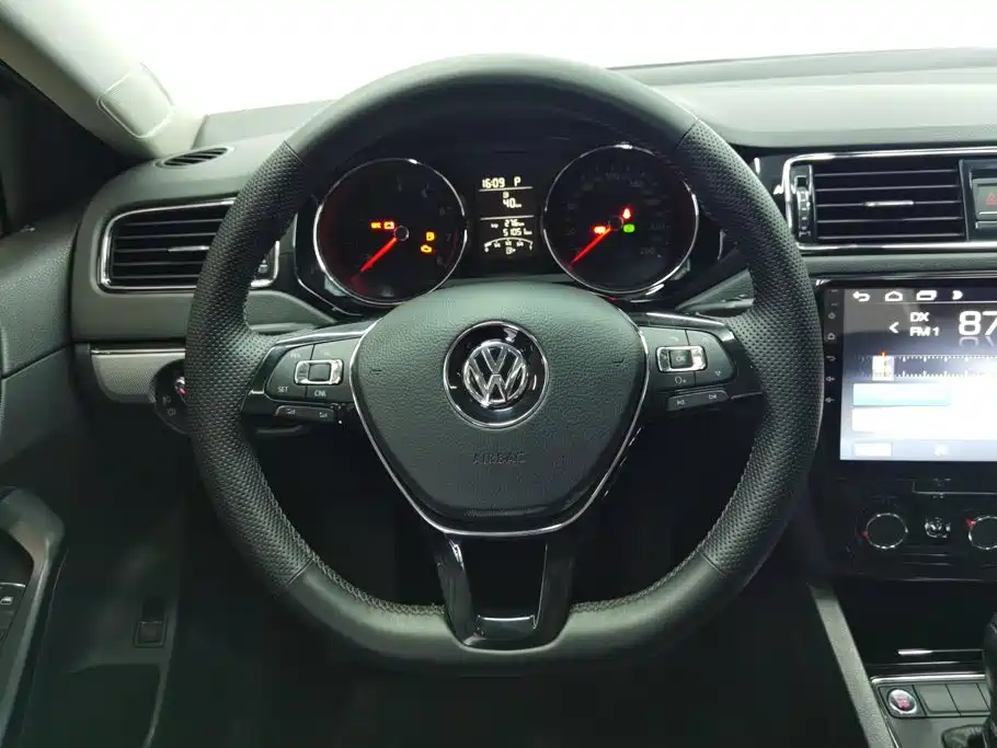 Volkswagen Sagitar — миниатюра 15