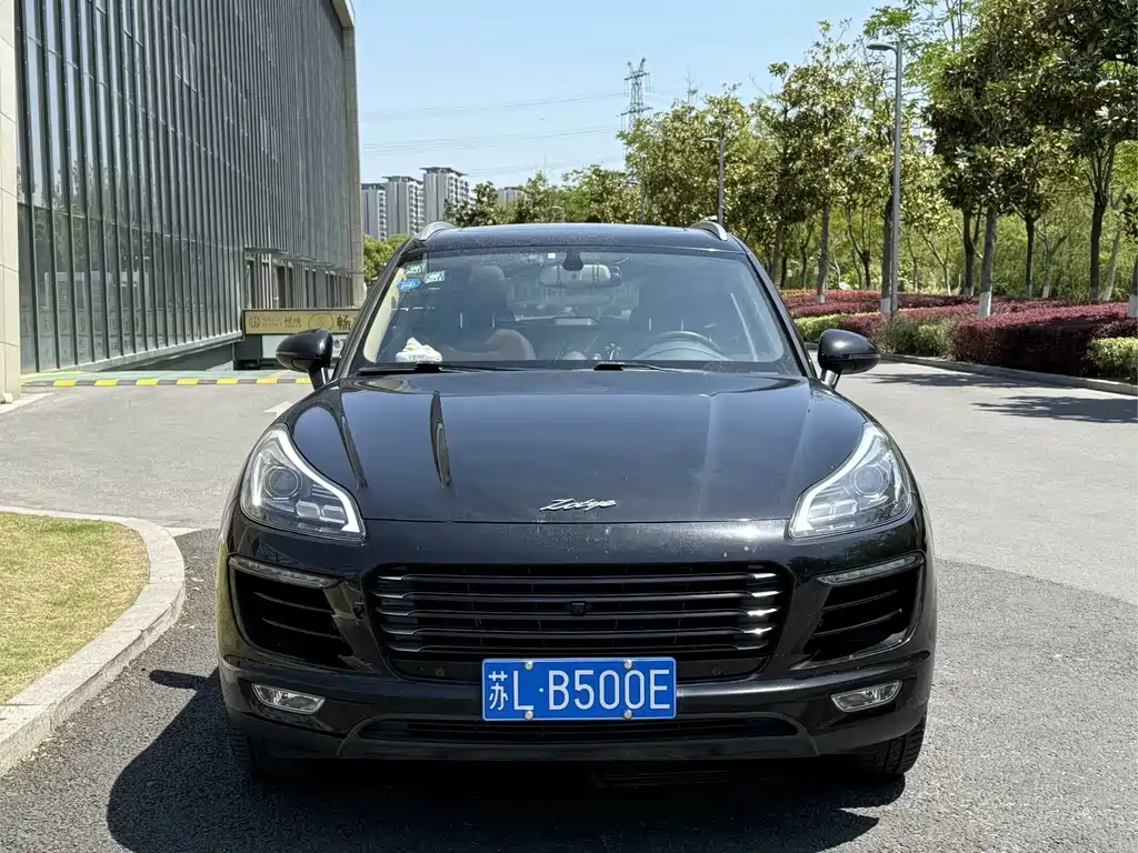 ZOTYE SR9