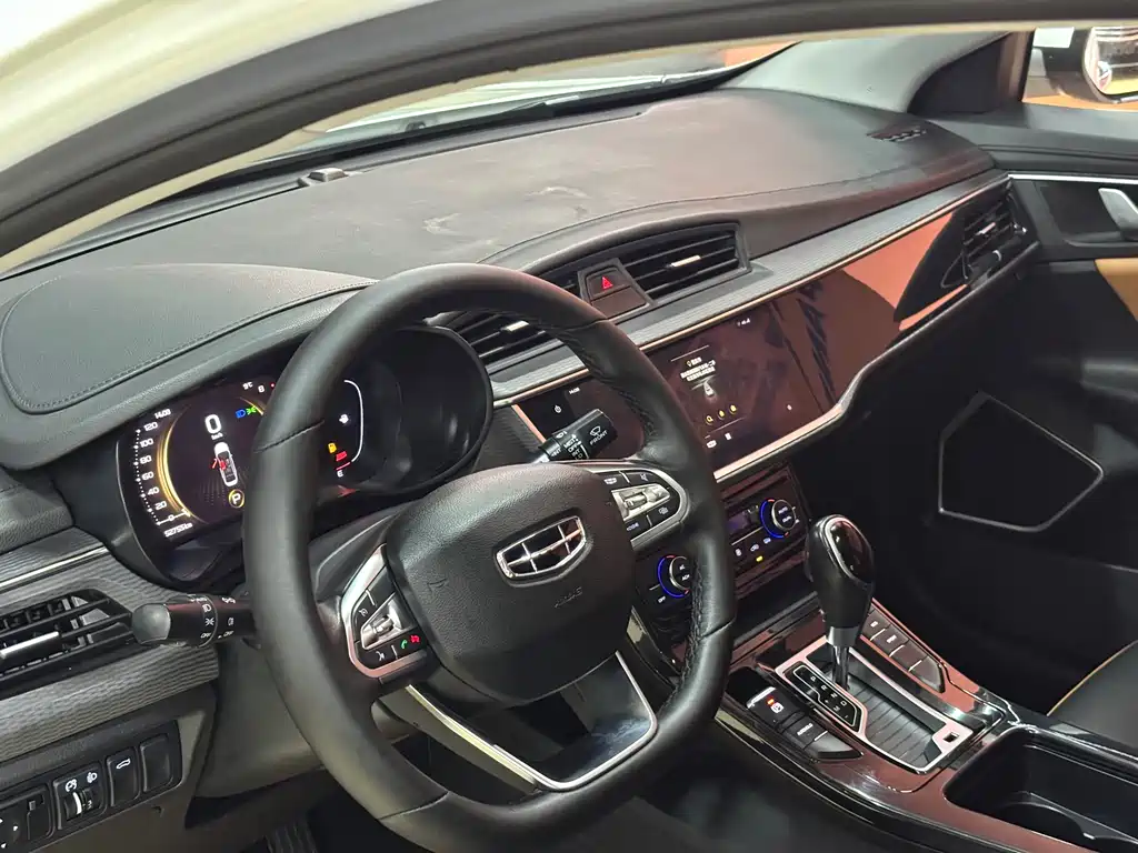 GEELY AUTOMOBILE EMGRAND GL