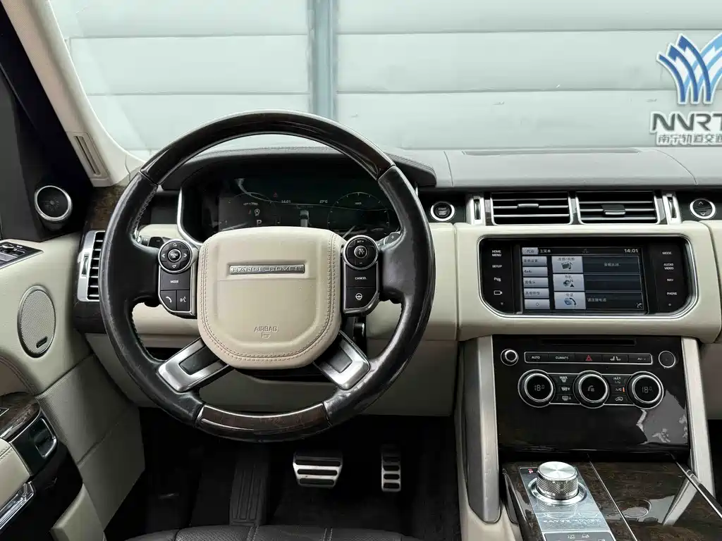 Land Rover Range Rover 2015 3.0 TDV6 Vogue