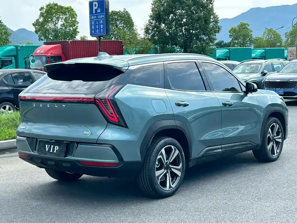 Geely Boyue L — миниатюра 4