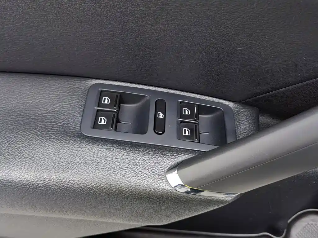 Volkswagen Passat — миниатюра 9