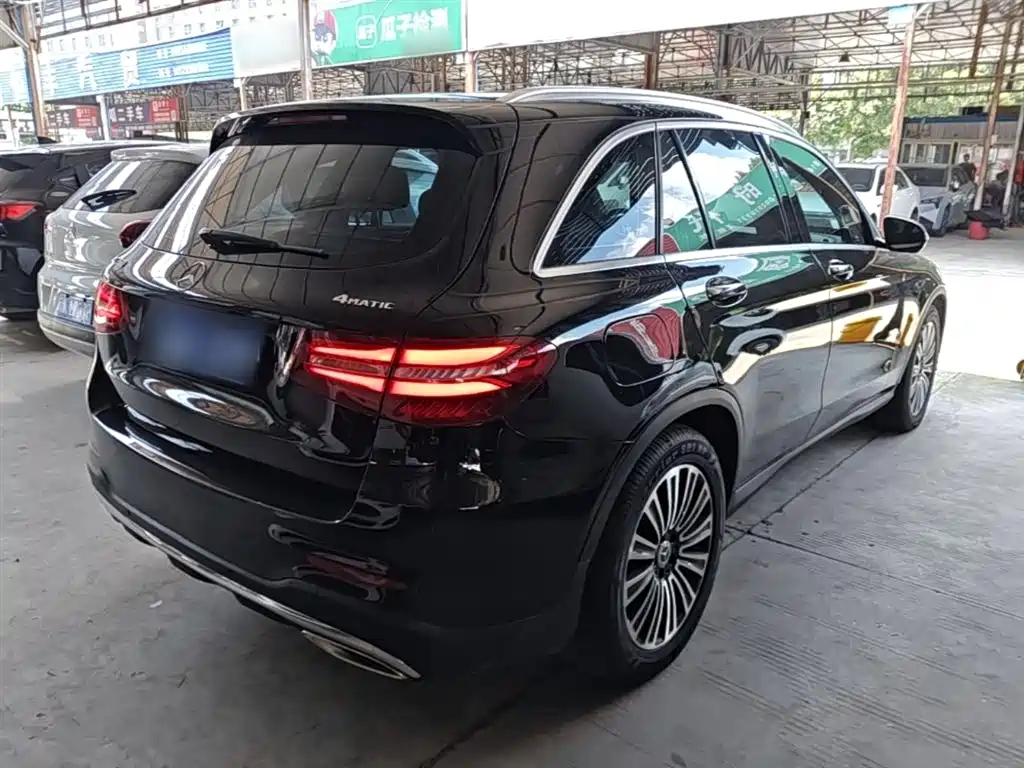 Mercedes-Benz GLC 2018 GLC 260 4MATIC
