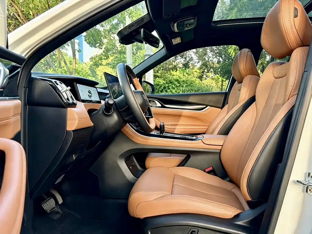 Geely Boyue L — миниатюра 7