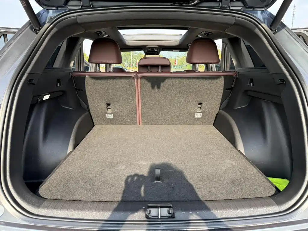 Geely Xingyue L — миниатюра 28