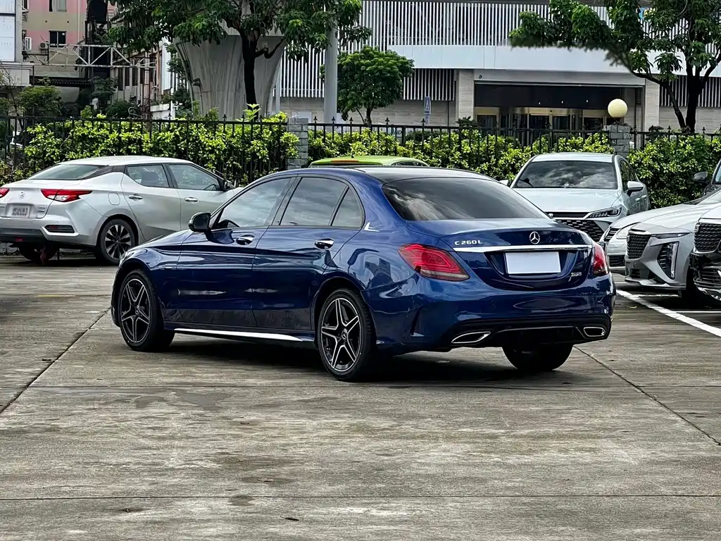 Mercedes-Benz C-Class — миниатюра 15