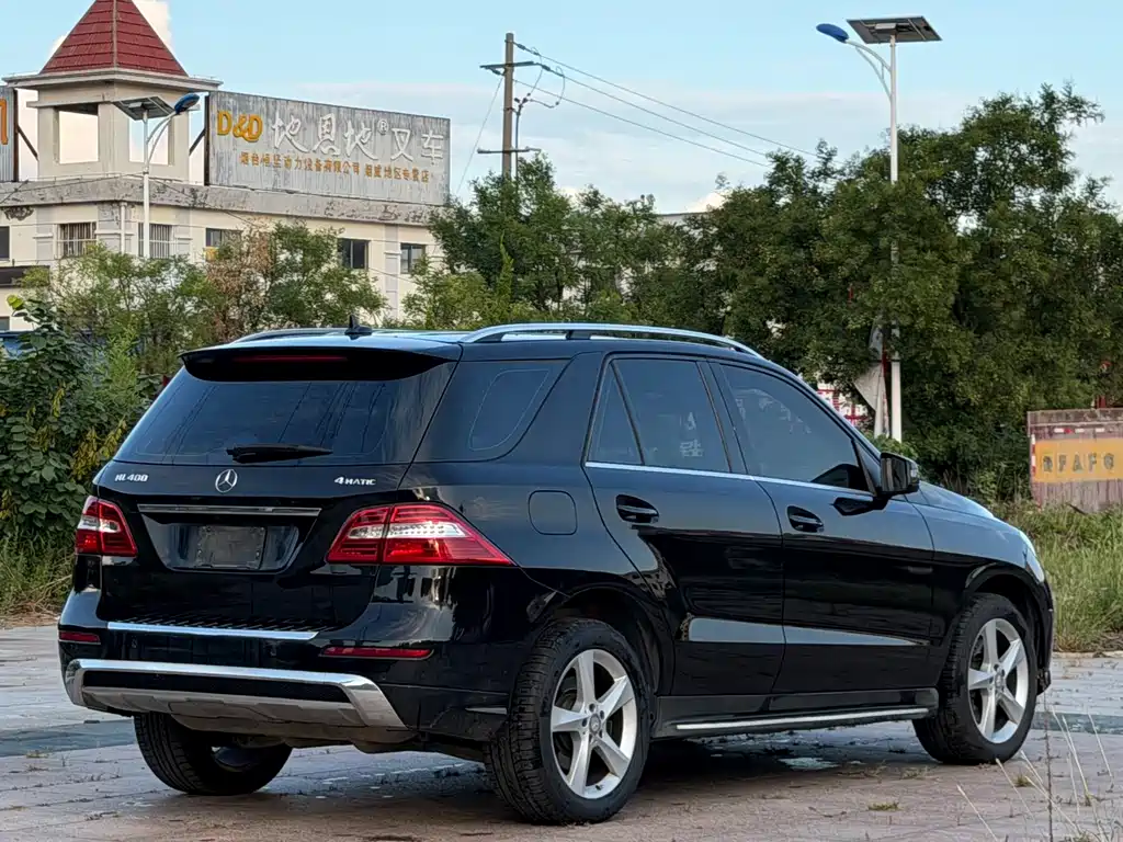 Mercedes-Benz M-Class — миниатюра 6