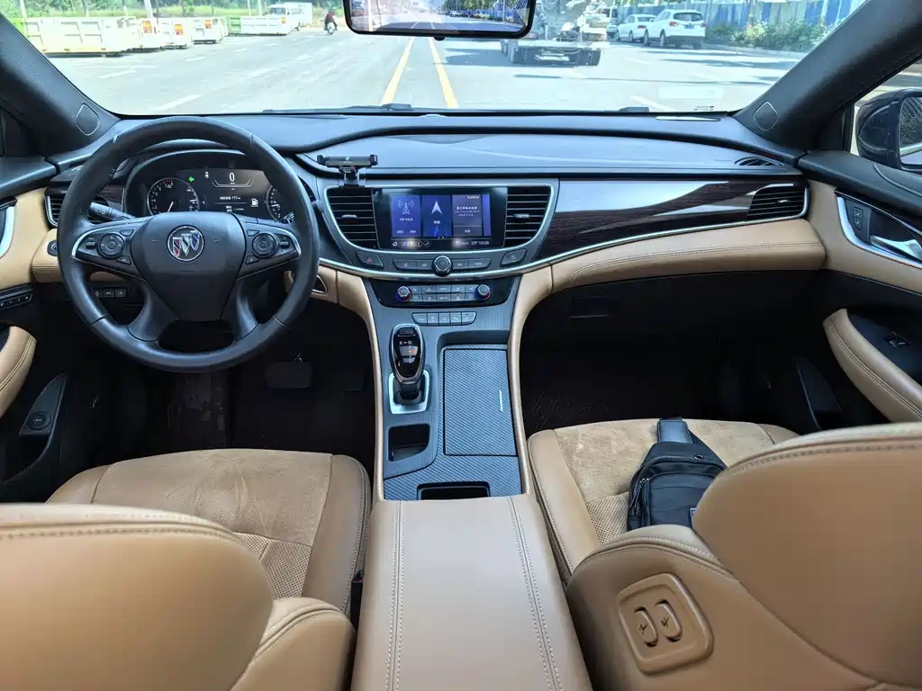 Buick LaCrosse — миниатюра 16
