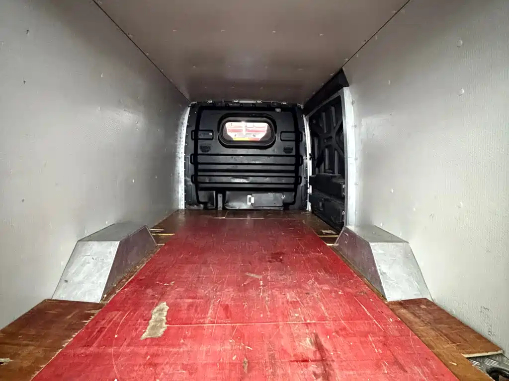 JIANGQI GROUP VAN BAOLU