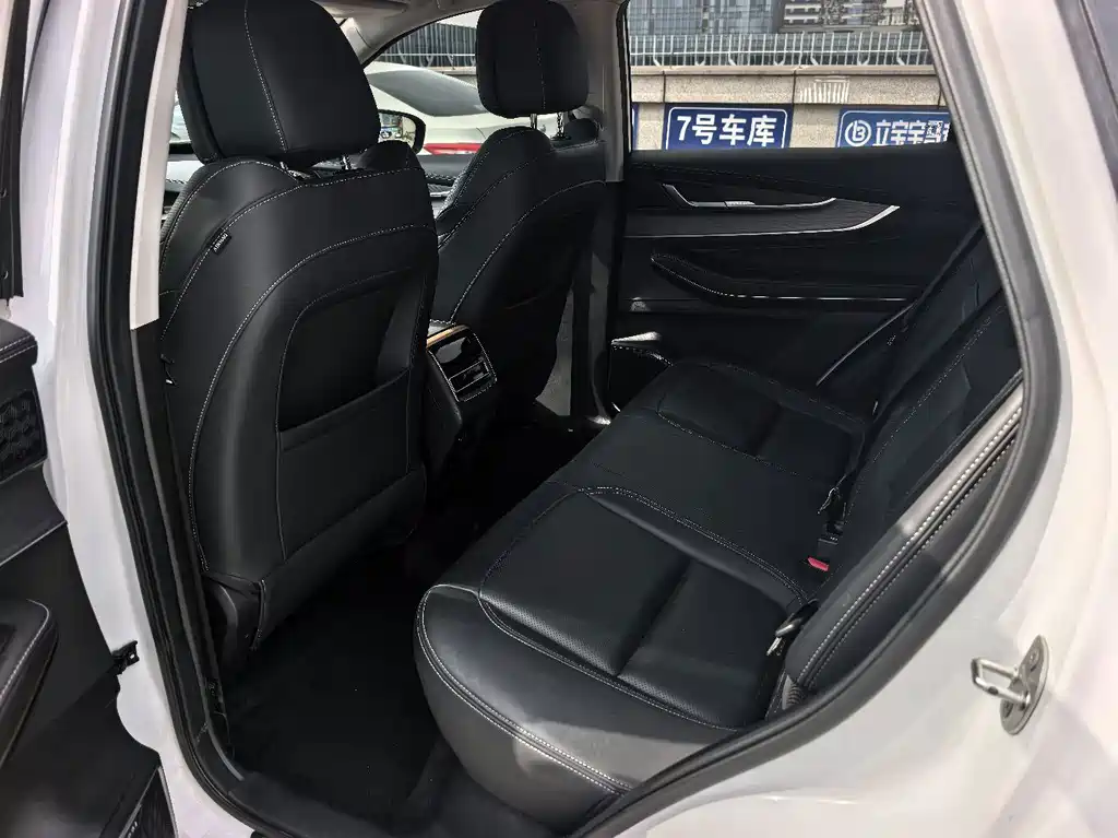 Exeed Zhaofeng C-DM — миниатюра 8