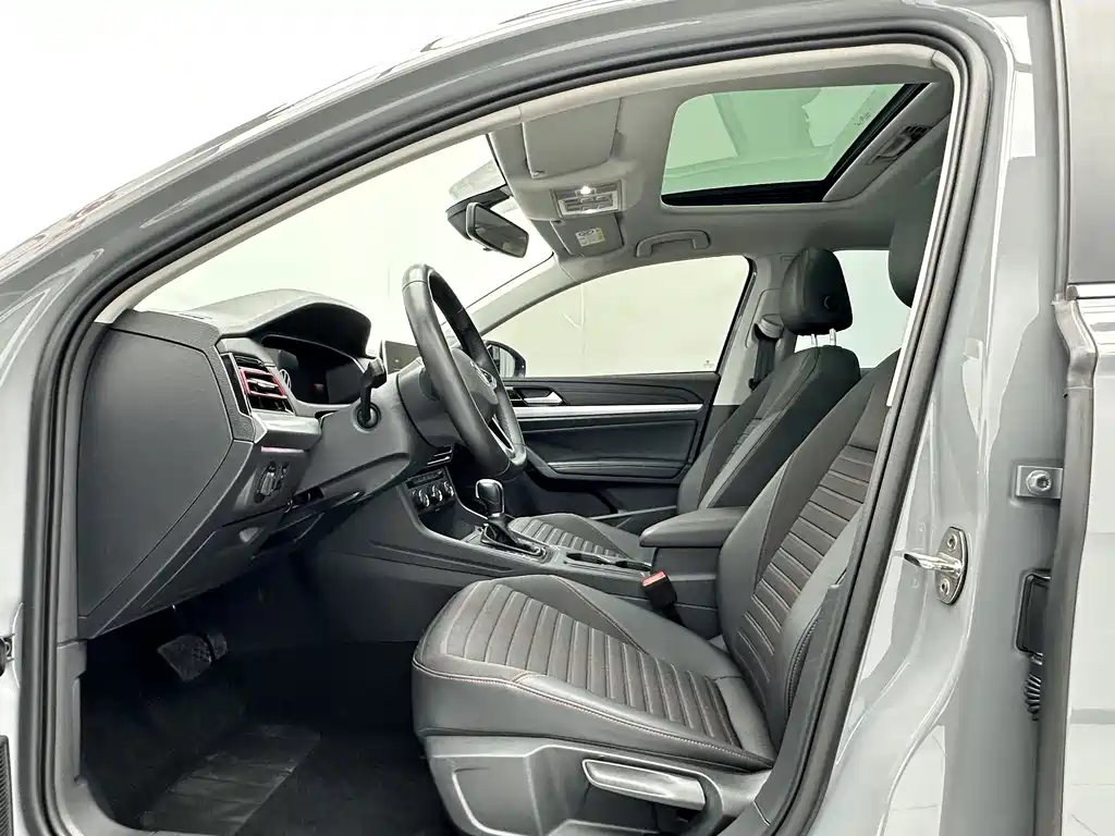 Volkswagen Lavida — миниатюра 4