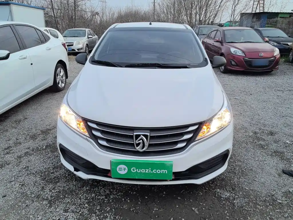 Baojun 310 — миниатюра 3