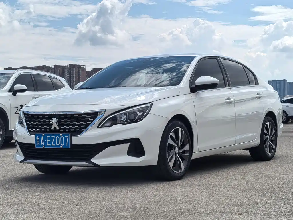 Peugeot 408